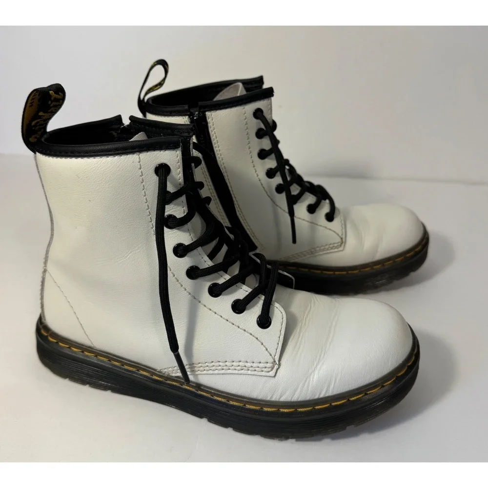 Dr. Martens Zavala J Boots Kids Size 3 White‎ Leather Combat Zip